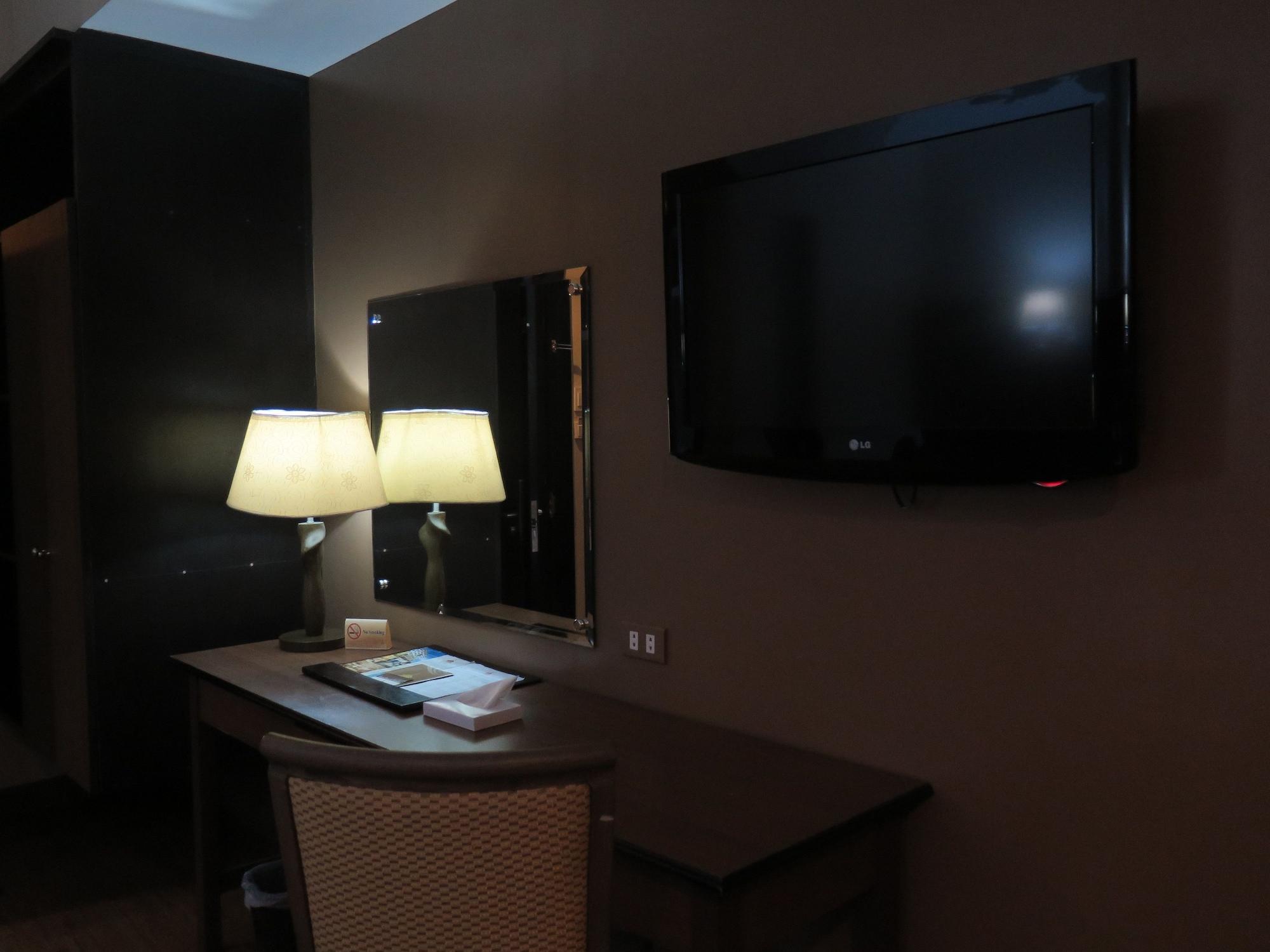 The Pinnacle Hotel And Suites Davao City Extérieur photo