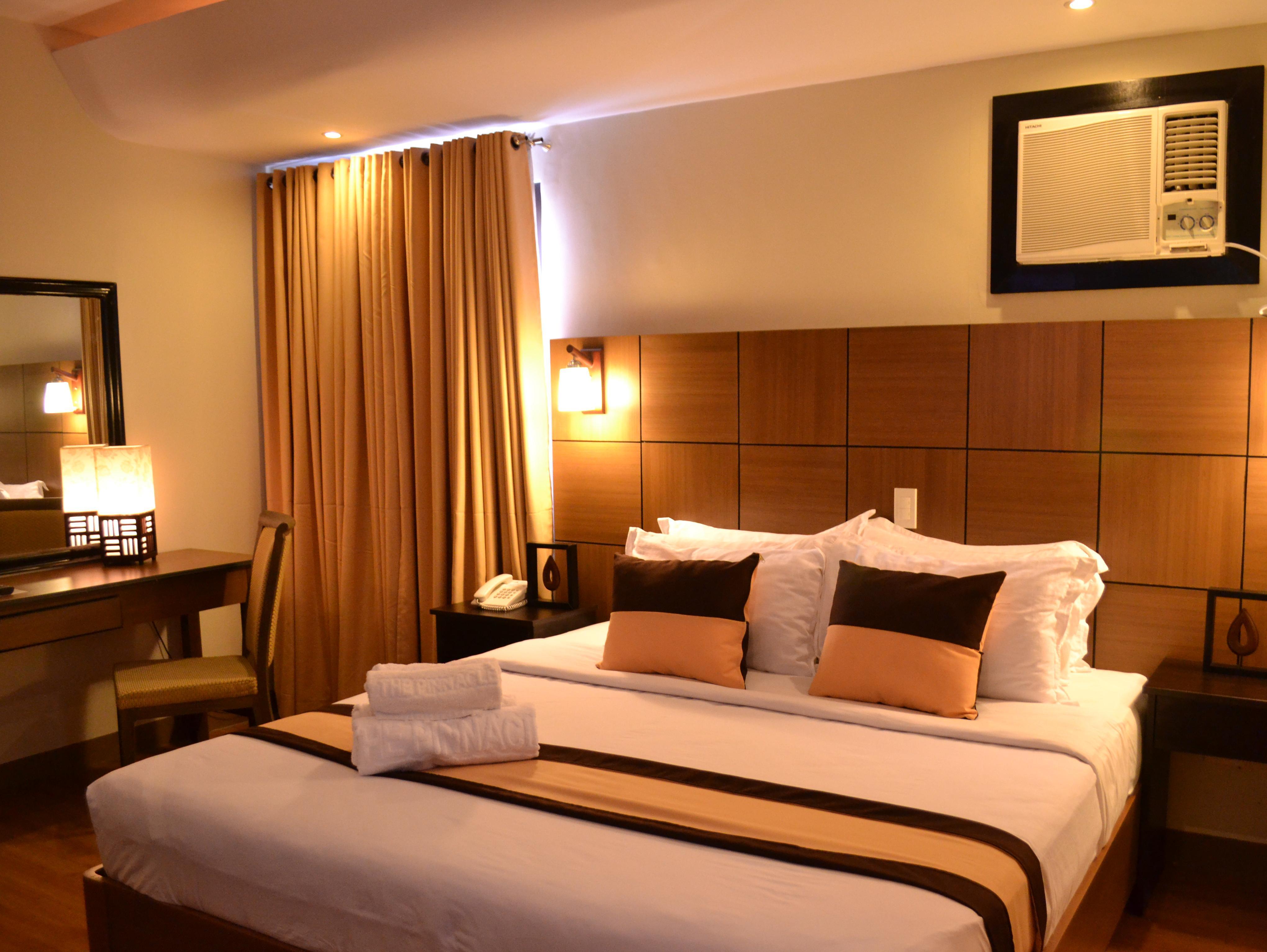 The Pinnacle Hotel And Suites Davao City Extérieur photo