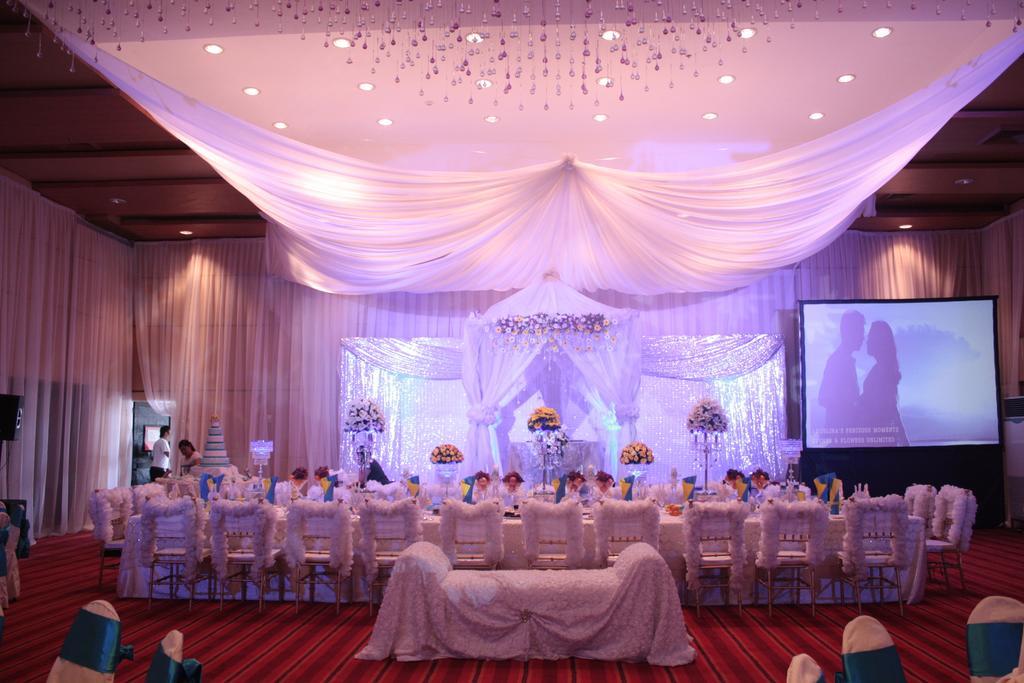 The Pinnacle Hotel And Suites Davao City Extérieur photo