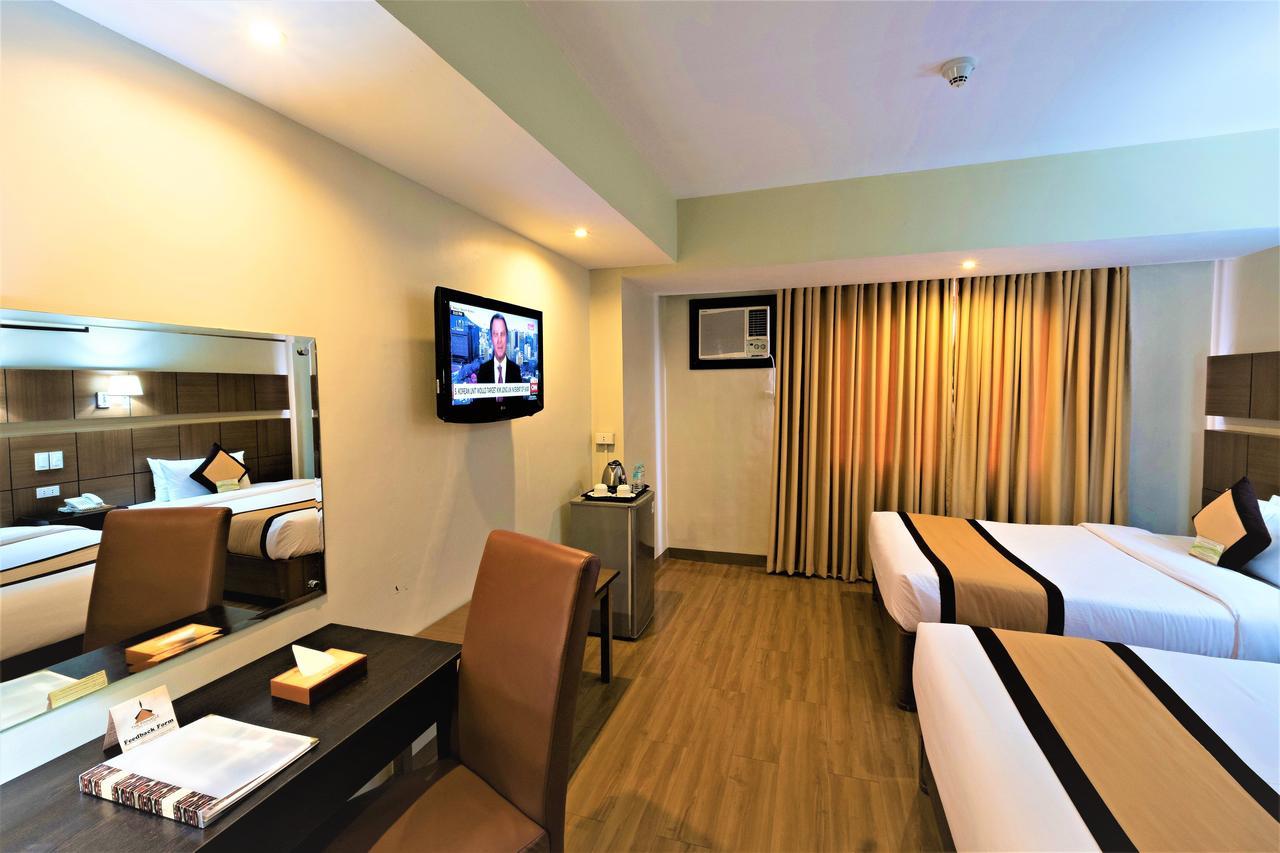 The Pinnacle Hotel And Suites Davao City Extérieur photo