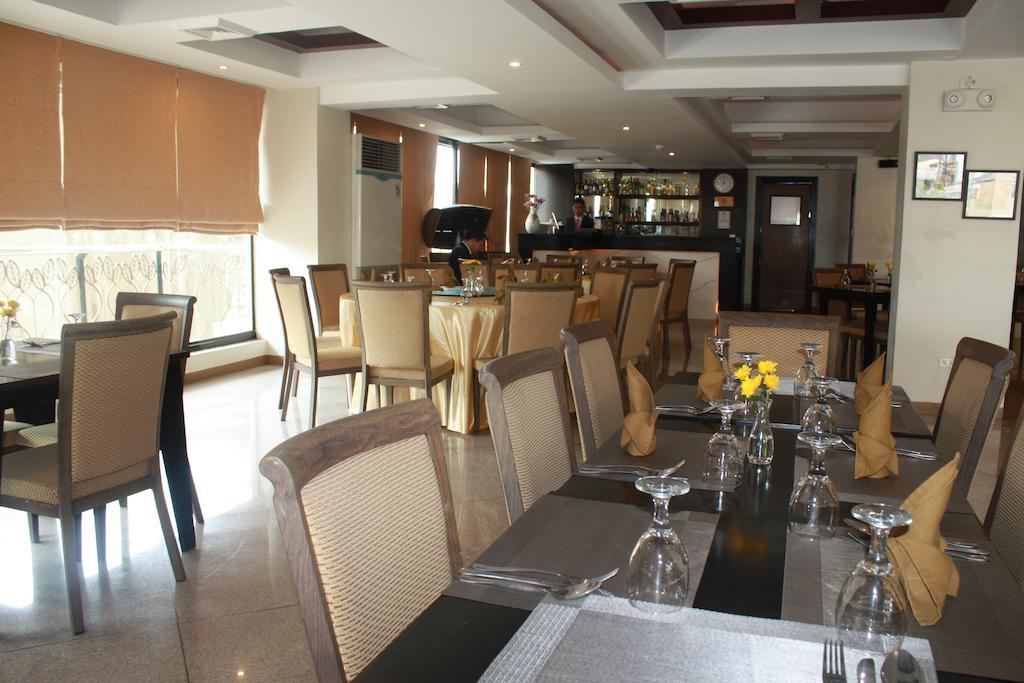 The Pinnacle Hotel And Suites Davao City Extérieur photo